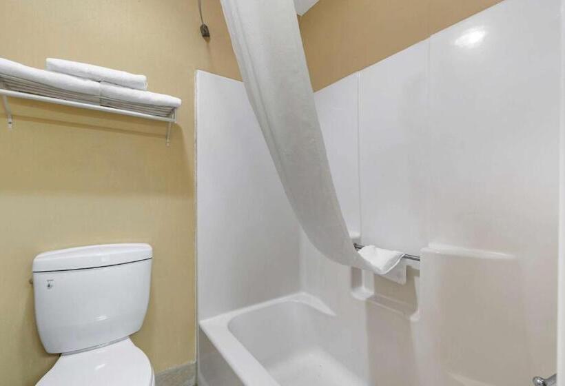 Номер Стандарт, Econolodge Junction