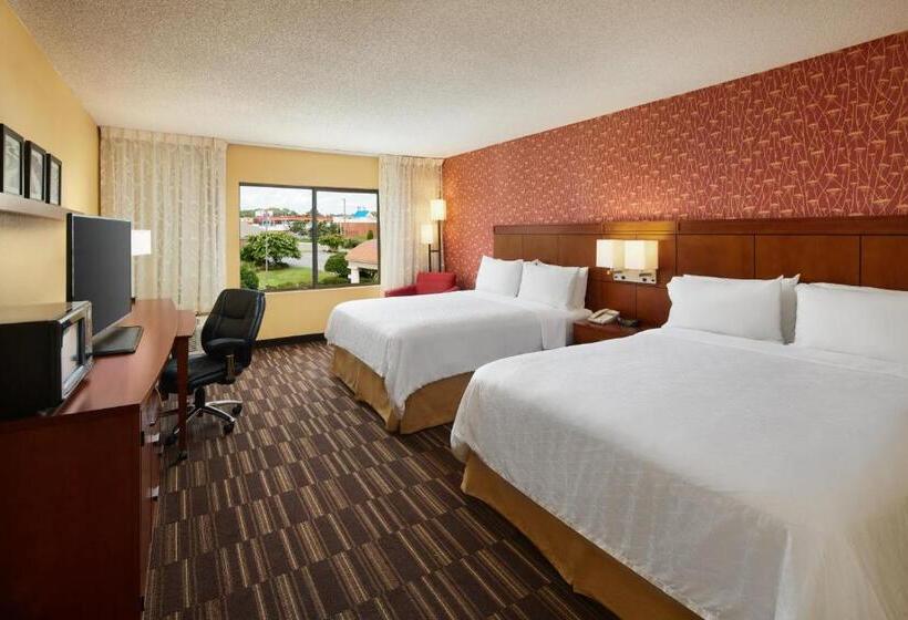 带阳台套房, Holiday Inn Express Tifton, An Ihg