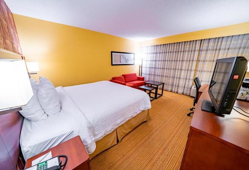 스위트 킹사이즈 침대, Iowa Inn Bettendorf Quad Cities