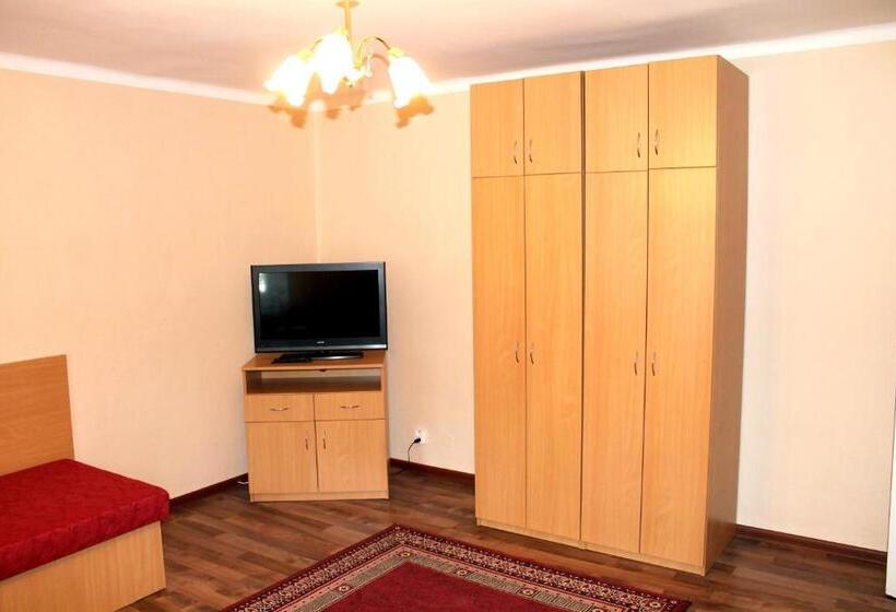 اتاق استاندارد, šd Němcovej 1