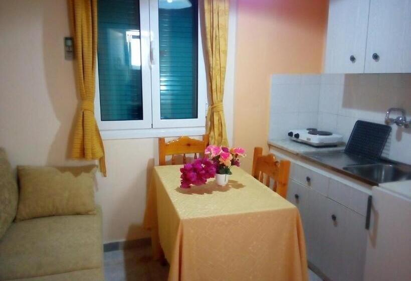 海の見える１ベッドルームアパートメント, Bella Vista