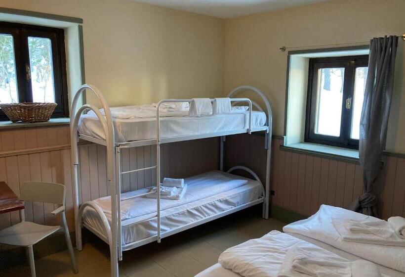 四人标准间, Chalet Capannina