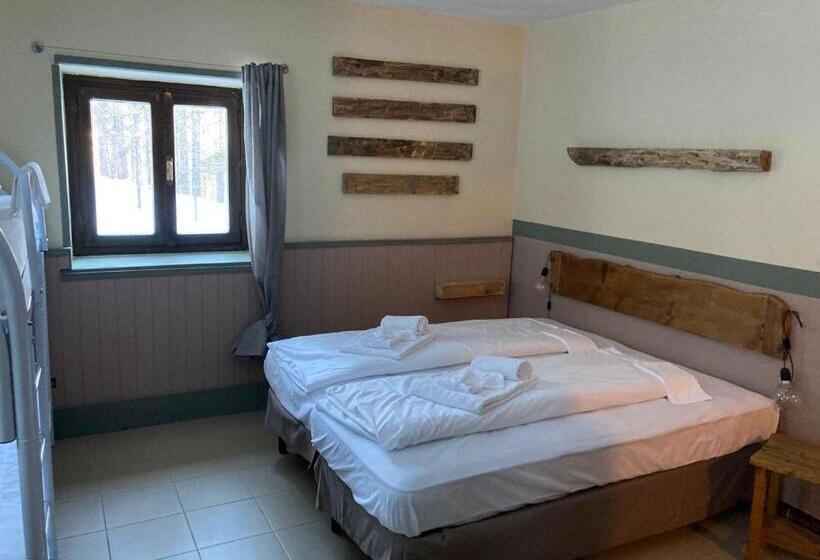 اتاق استاندارد چهار تخته, Chalet Capannina