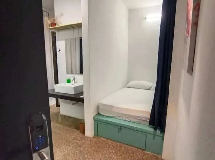 ファミリールーム, Beds In Garden Hostel