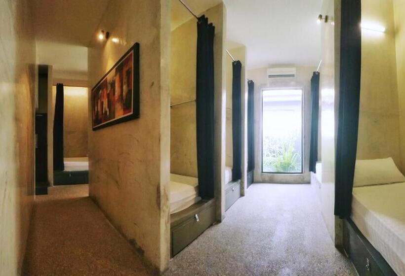 סטודיו דלוקס, Beds In Garden Hostel Sdn Bhd