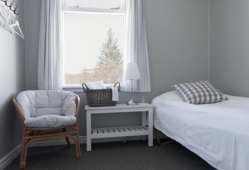 اتاق استاندارد یک نفره, Arbol Guesthouse