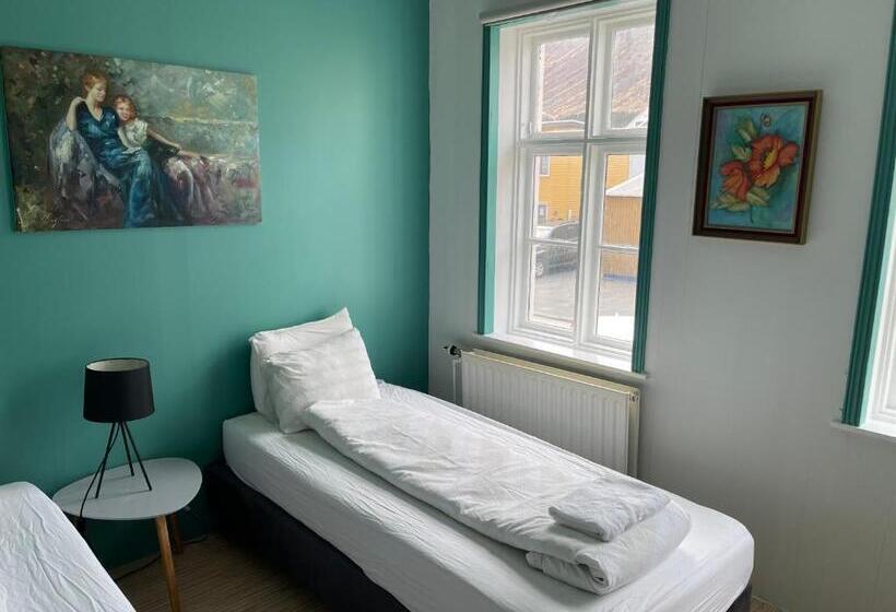 اتاق استاندارد با سرویس بهداشتی مشترک, Managisting Guesthouse