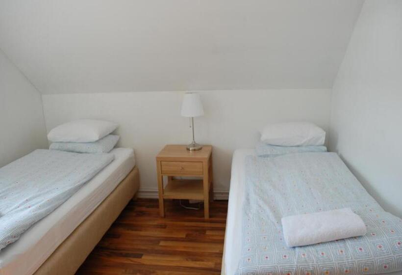 اتاق استاندارد با سرویس بهداشتی مشترک, Managisting Guesthouse