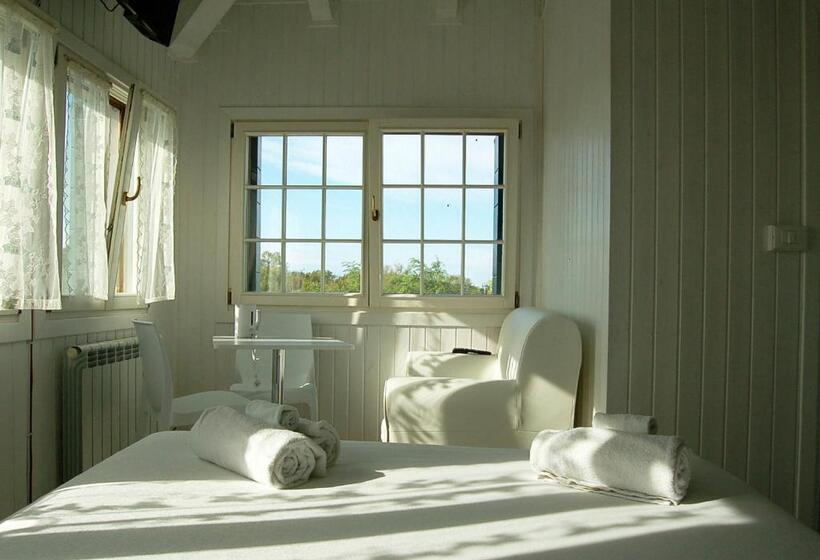 اتاق سوپریور با تخت بزرگ, Junior Suites Venezia