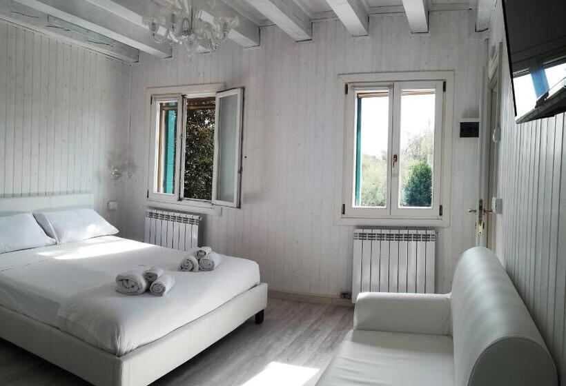 اتاق استاندارد با تخت بزرگ, Junior Suites Venezia