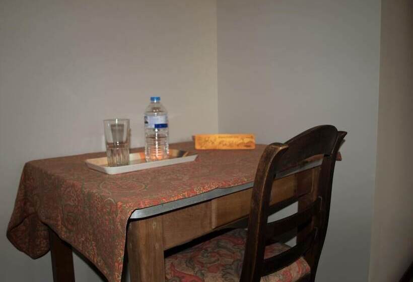 标准间, Le Domaine De Vérane