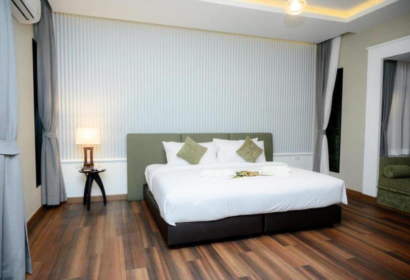 キングサイズベッドのデラックスルーム, Rnana Grand