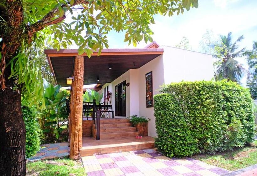 デラックスルーム, Rnana Grand