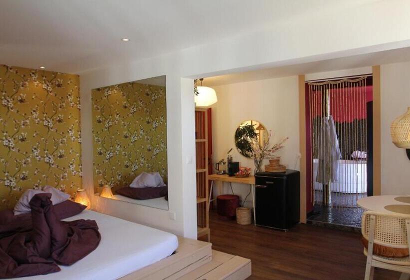 자쿠지 스위트, Zeit & Traum