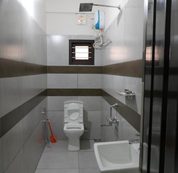 اتاق لوکس, Coral Homes