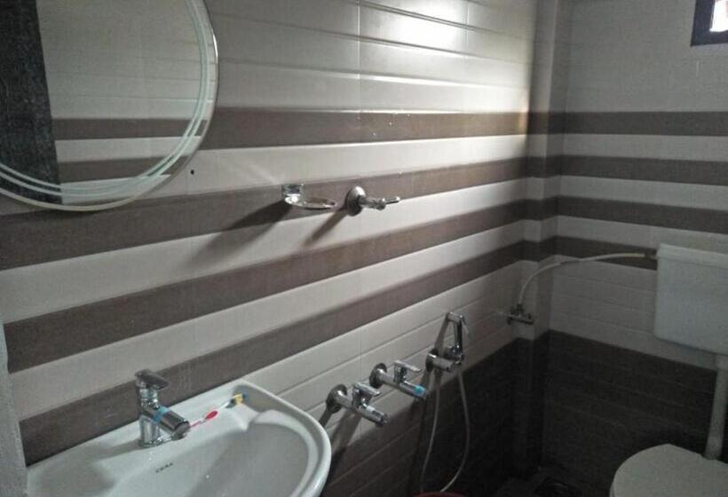 آپارتمان 2 خوابه, Coral Homes