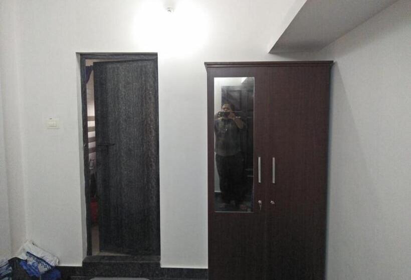 آپارتمان 2 خوابه, Coral Homes