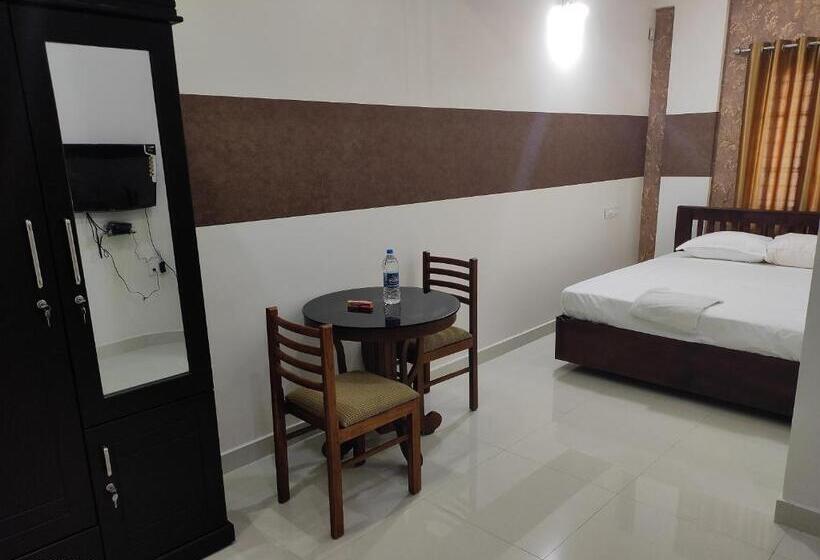 اتاق اکونومی, Coral Homes
