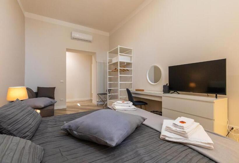 اتاق سه نفره دلوکس با چشمانداز دریا, Belvedere Bonito