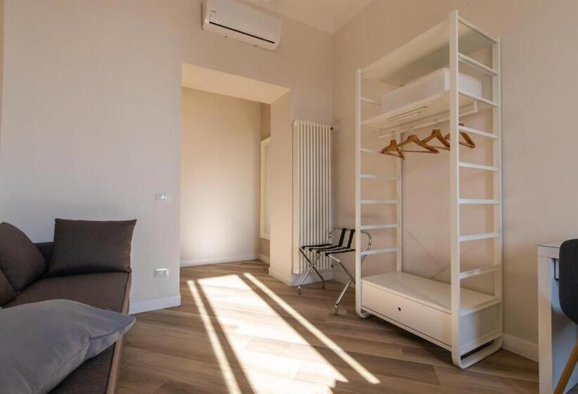 اتاق سه نفره دلوکس با چشم‌انداز دریا, Belvedere Bonito