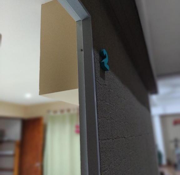 컴포트 트리플 룸, Caminos Hostal