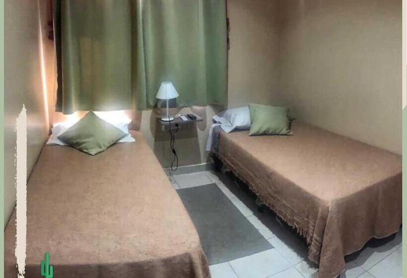 스탠다드 룸, Caminos Hostal