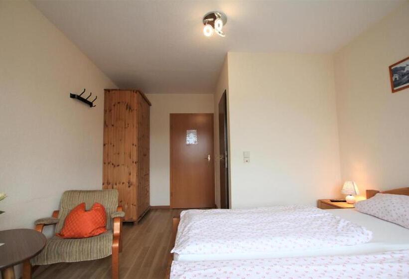 חדר אקונומי, Landgasthaus Rothbrust