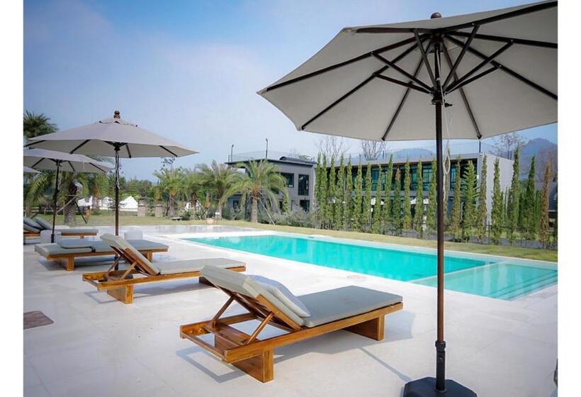 공동 객실, Pai Lamun Valley