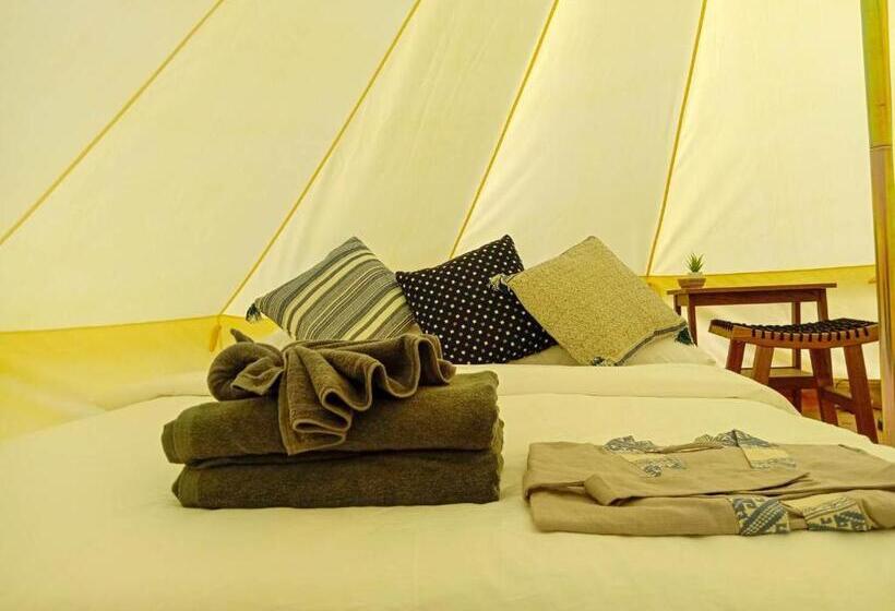 Standard Tent, Pai Lamun Valley