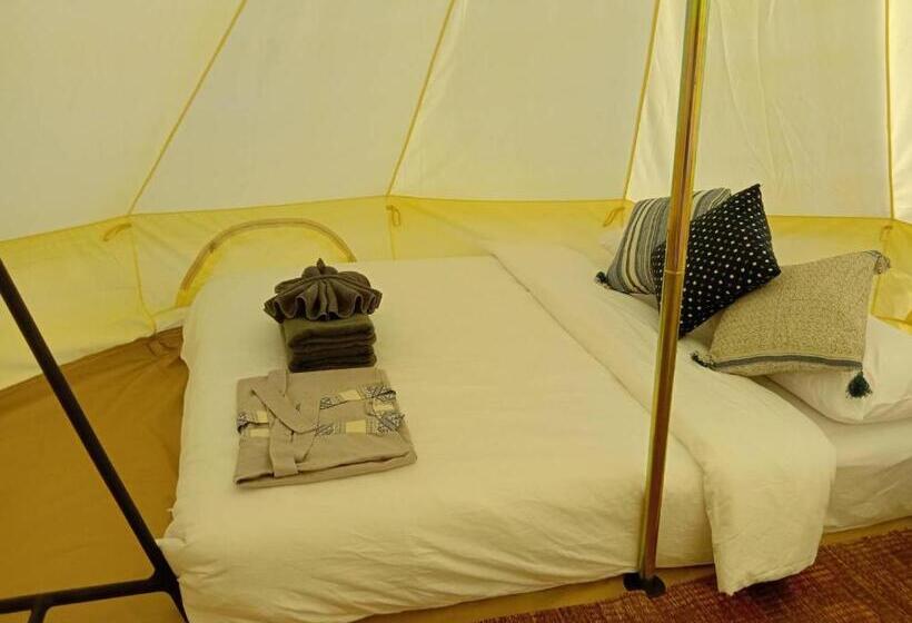 Standard Tent, Pai Lamun Valley
