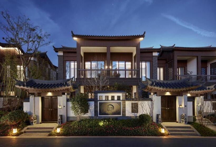ویلای 1 خوابه, Song Hotel Kunming Dianchi
