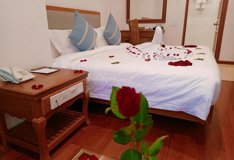 اتاق سوپریور, Dragon Phoenix