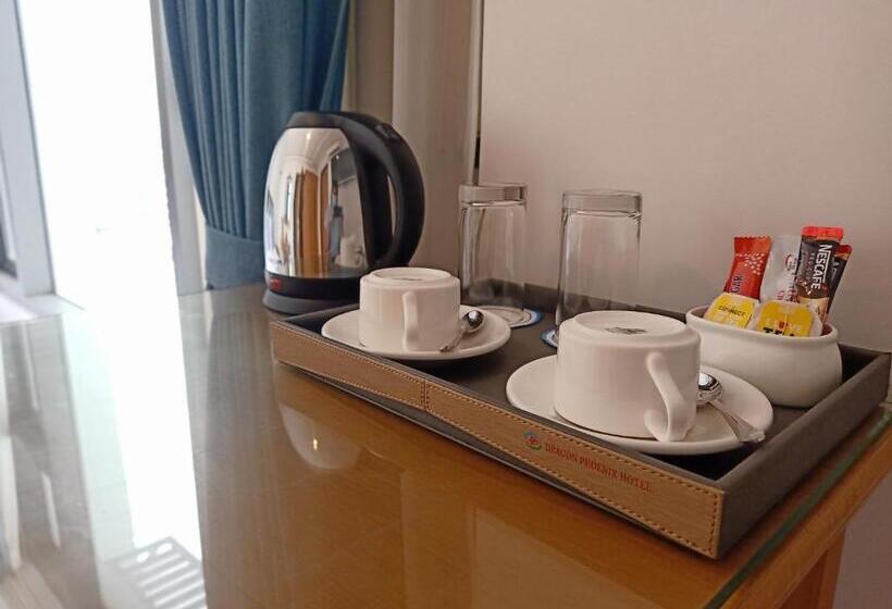 اتاق سوپریور, Dragon Phoenix