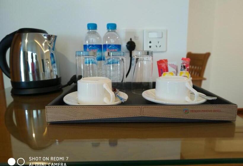 اتاق سوپریور, Dragon Phoenix