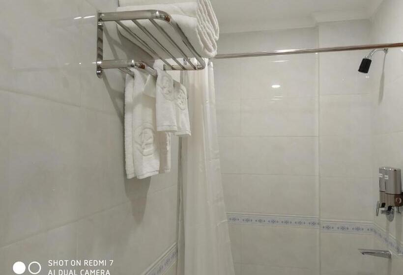 اتاق سوپریور, Dragon Phoenix