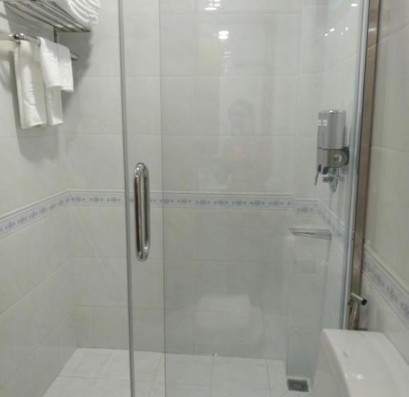 اتاق سوپریور, Dragon Phoenix