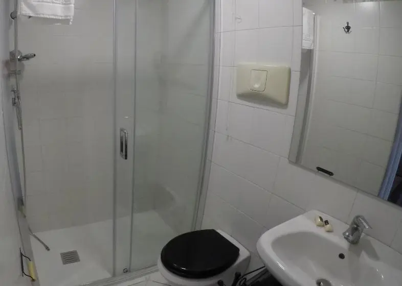 デラックスルーム, Ace Rooms Vsg