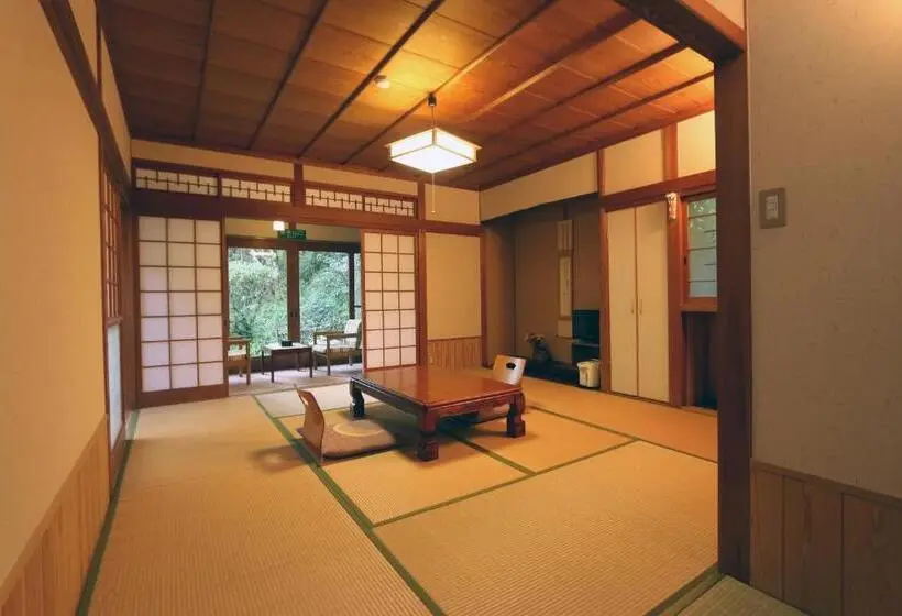 Standard-huone Jaettu Kylpyhuone, Yoshinoonsen Motoyu