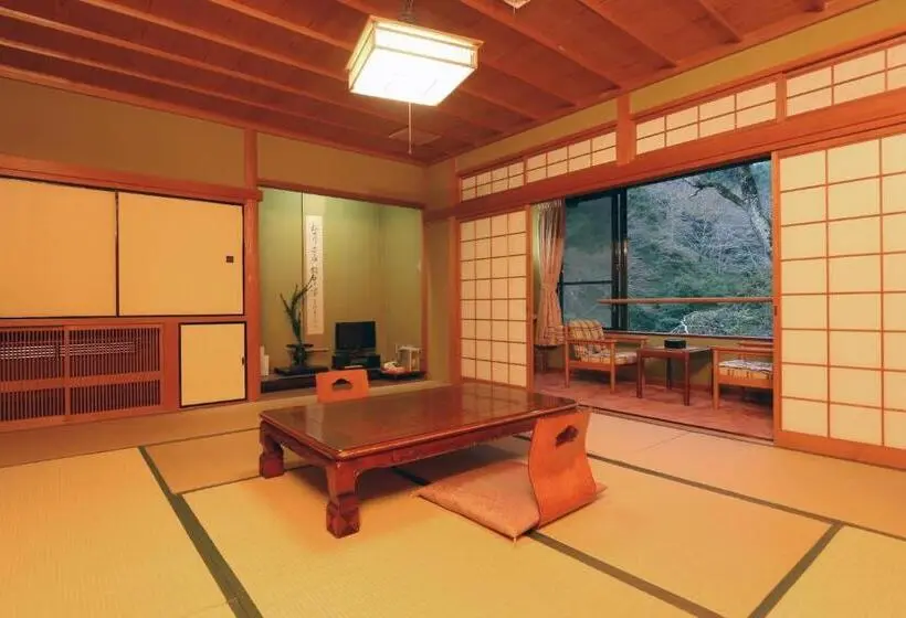 Standard-huone Jaettu Kylpyhuone, Yoshinoonsen Motoyu
