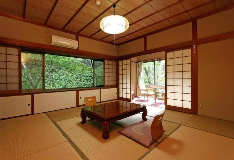Standard-huone Jaettu Kylpyhuone, Yoshinoonsen Motoyu