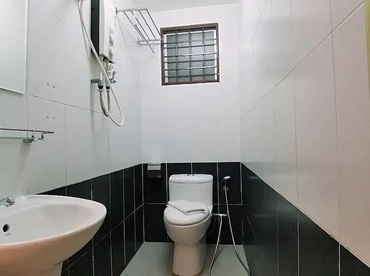 Pokój Rodzinny, Hkf