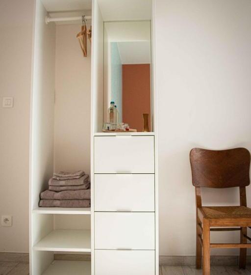 豪华房间, Barbos