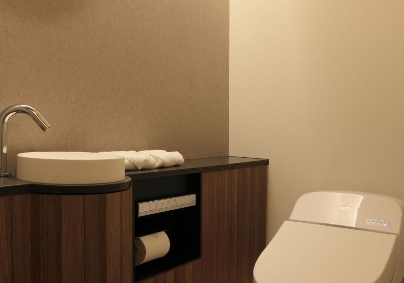 高级大房间, Collective