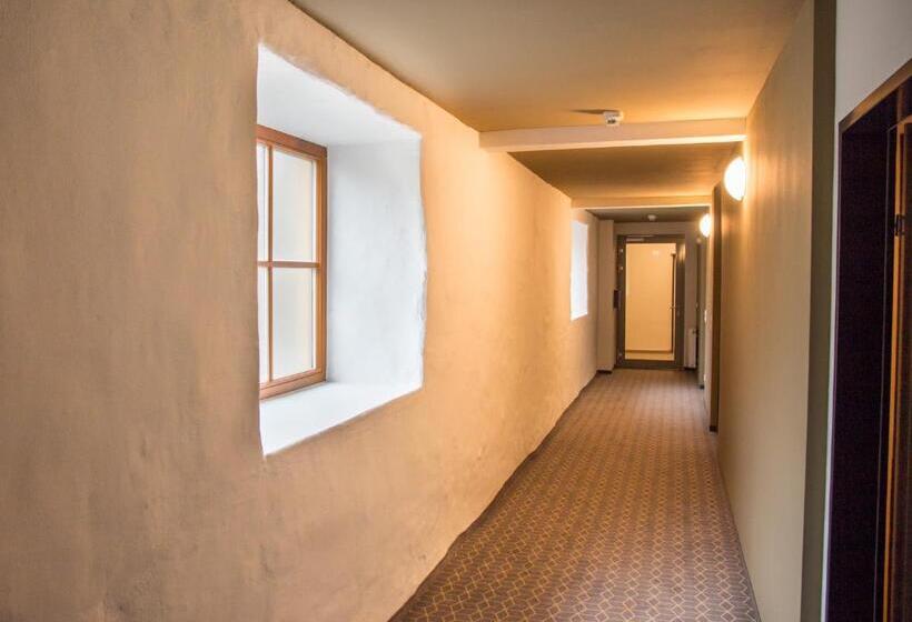 סטודיו סטנדרט עם מרפסת, Kirchenplatz 5