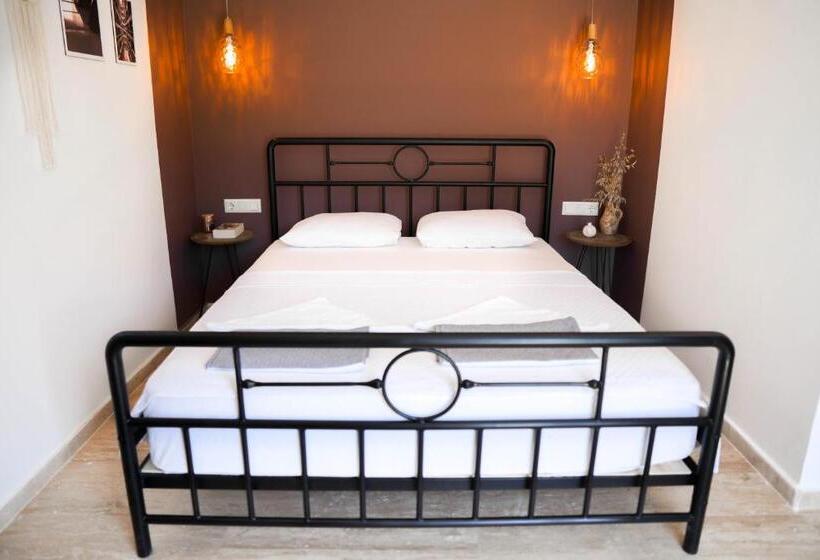 이코노미 룸, Sea Garden