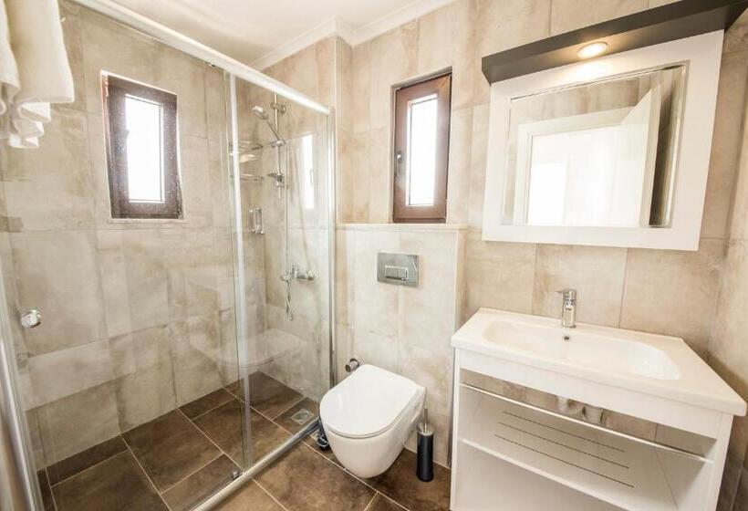 家庭间, Sea Garden