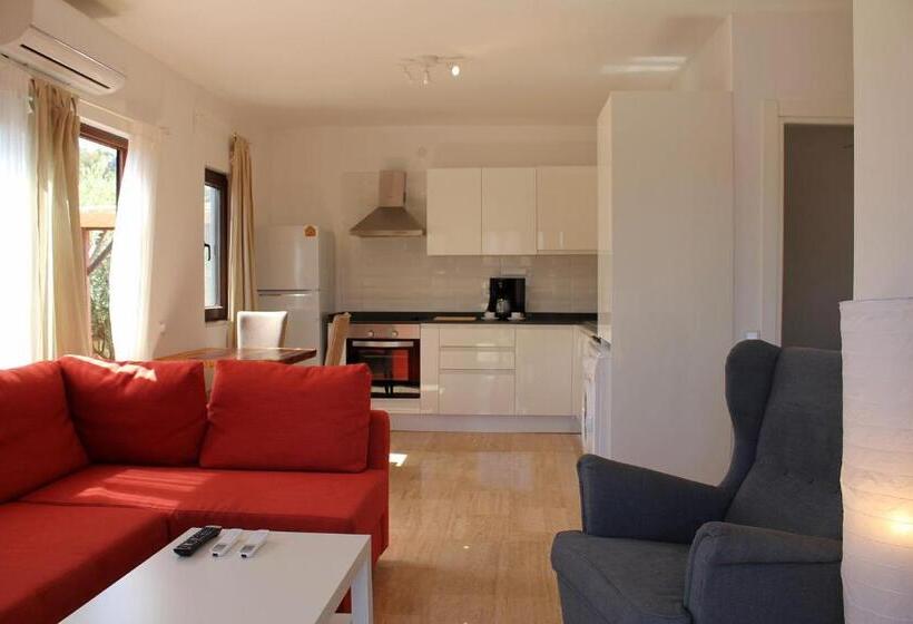 带1个卧室带花园景观的公寓, Sea Garden