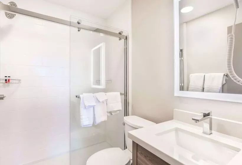 اتاق استاندارد با 2 تخت دوبل, Days Inn By Wyndham Red Bluff