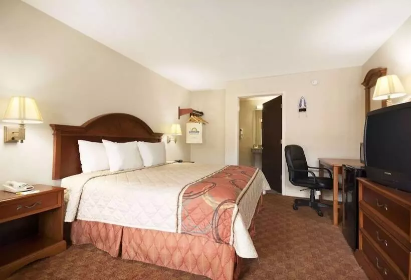 身障者適用スタンダードルーム, Days Inn By Wyndham Weldon Roanoke Rapids