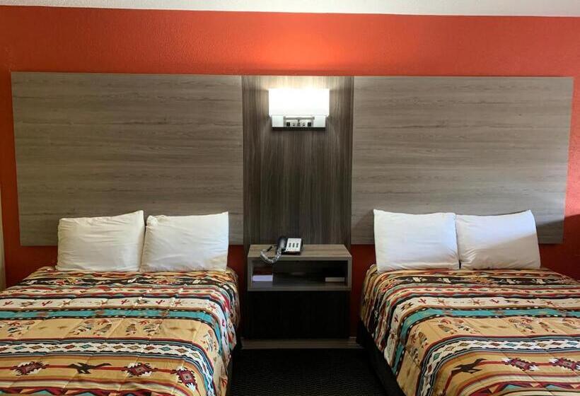 스탠다드 룸 더블 침대 2개, Log Cabin Inn